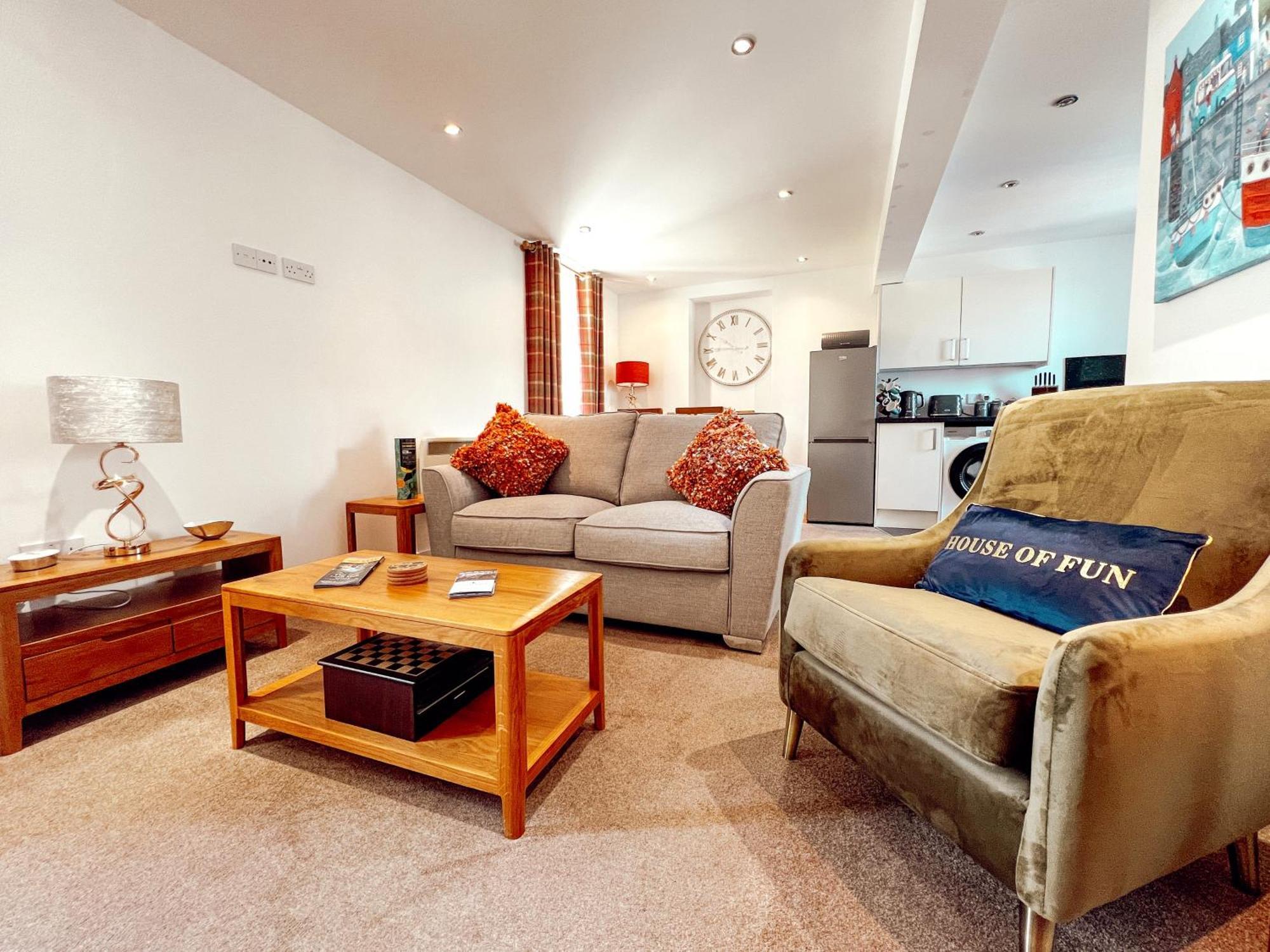 Loch Ness Gatehouse Apartments Fort Augustus Ngoại thất bức ảnh