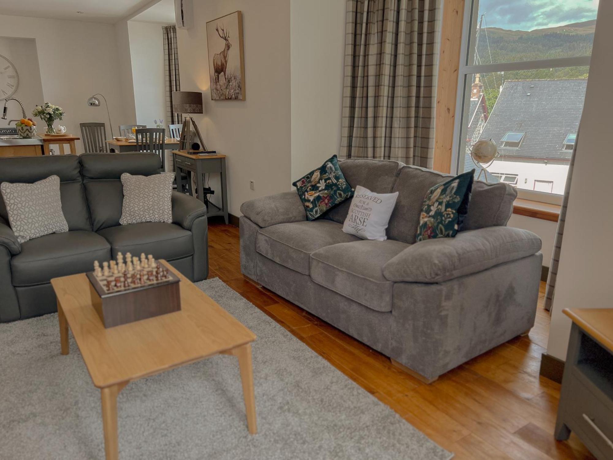 Loch Ness Gatehouse Apartments Fort Augustus Ngoại thất bức ảnh